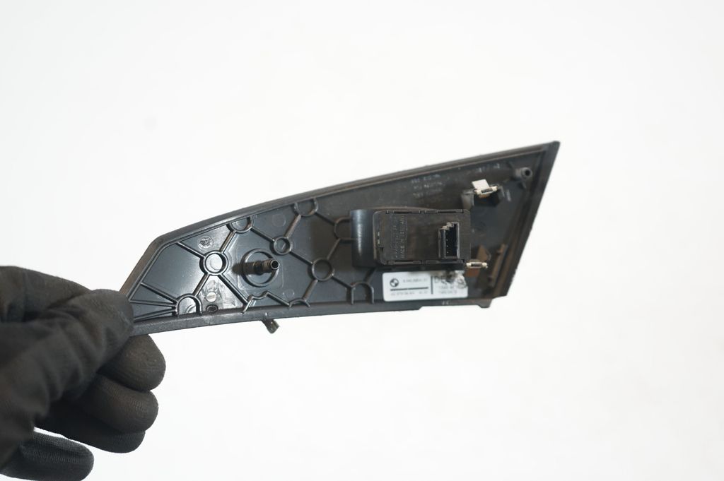 Electric window control switch (7)