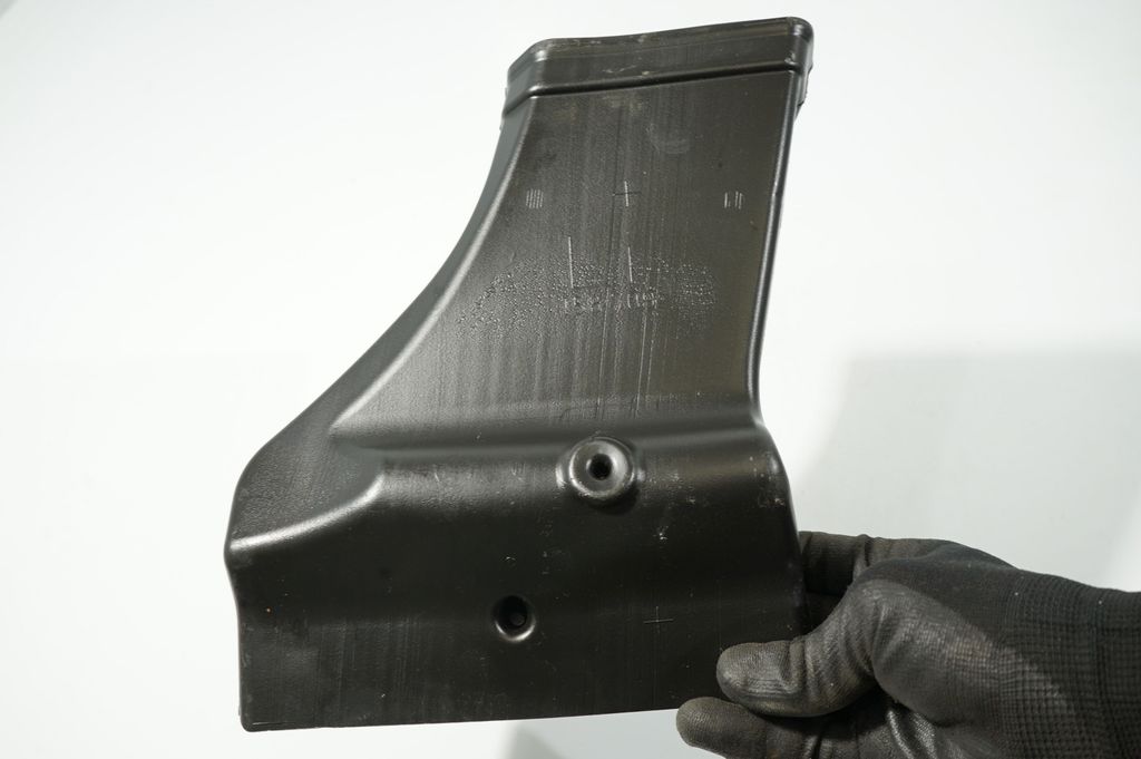 Cabin air duct channel (7)