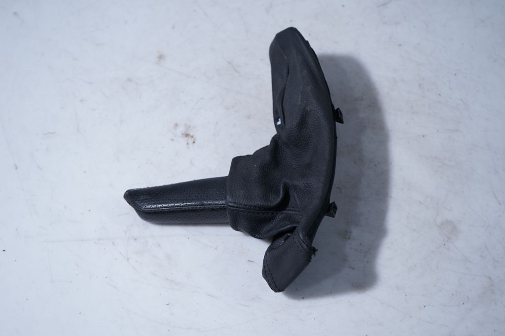 Handbrake trim (2)
