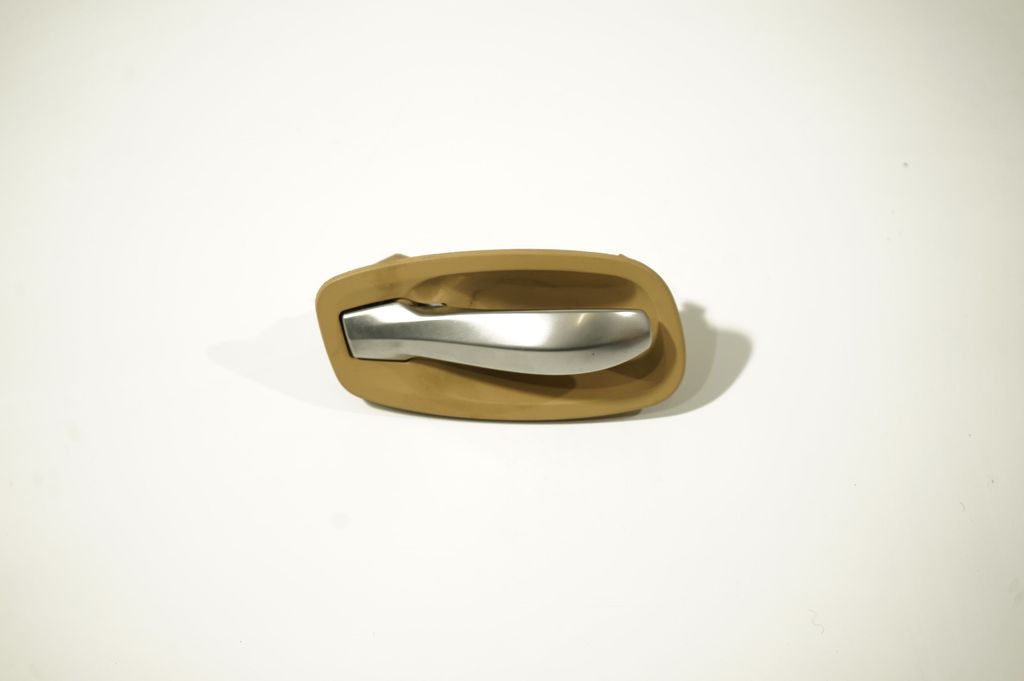 Front door interior handle (5)