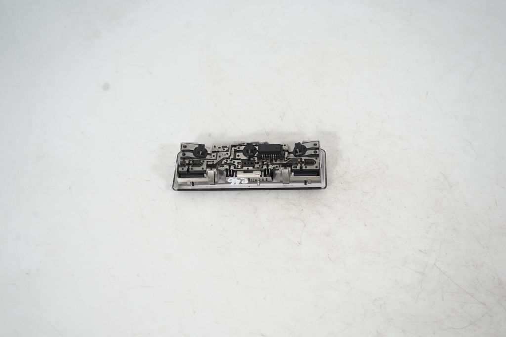 Front seat light (5)