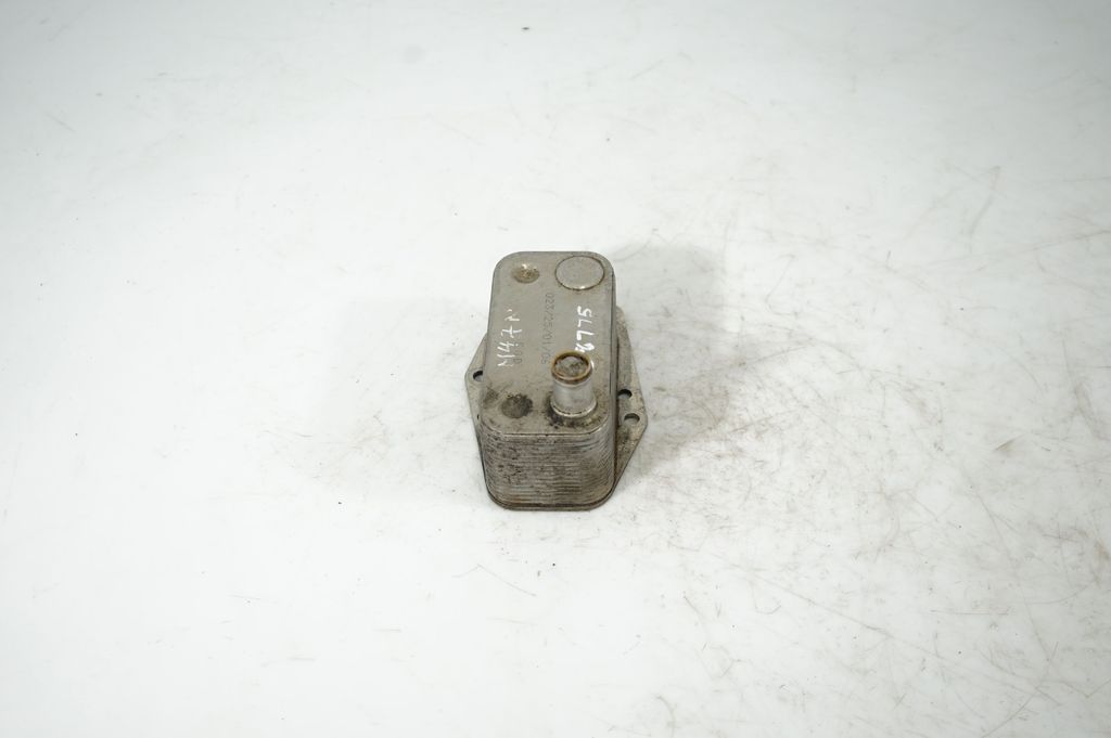 Engine oil radiator (4)