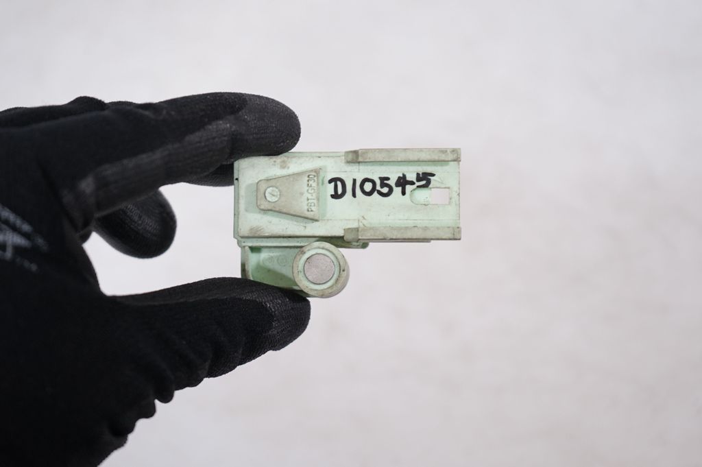 Airbag deployment crash/impact sensor (7)