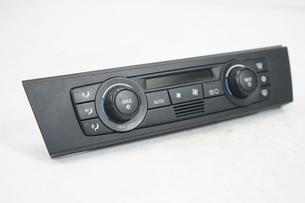 Climate control unit (7)