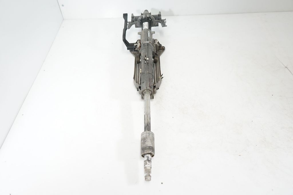 Steering wheel axle (4)