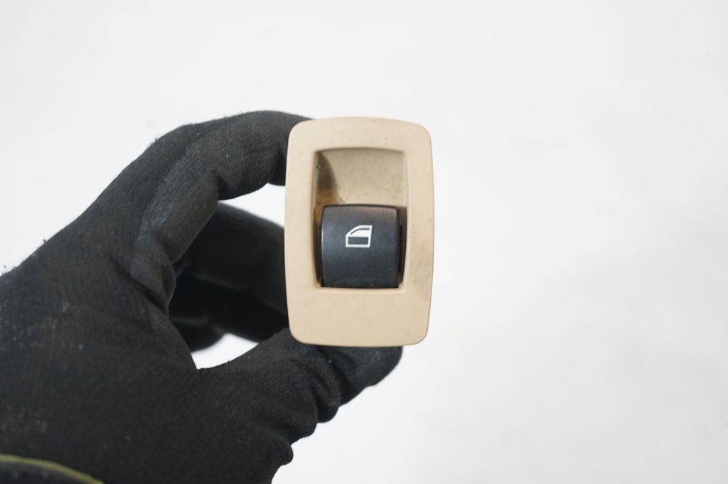 Electric window control switch (6)