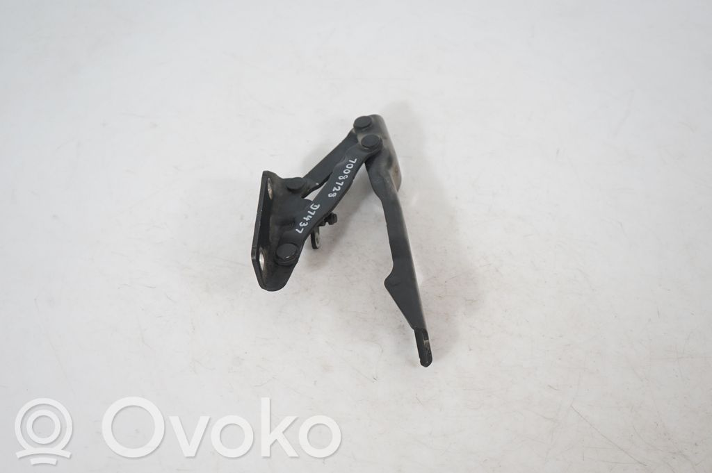 Engine bonnet/hood hinges (2)