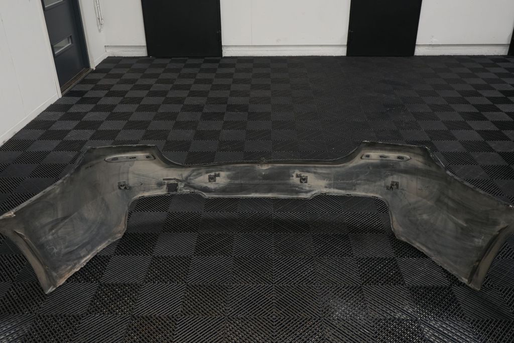 Gearbox mounting bracket (10)