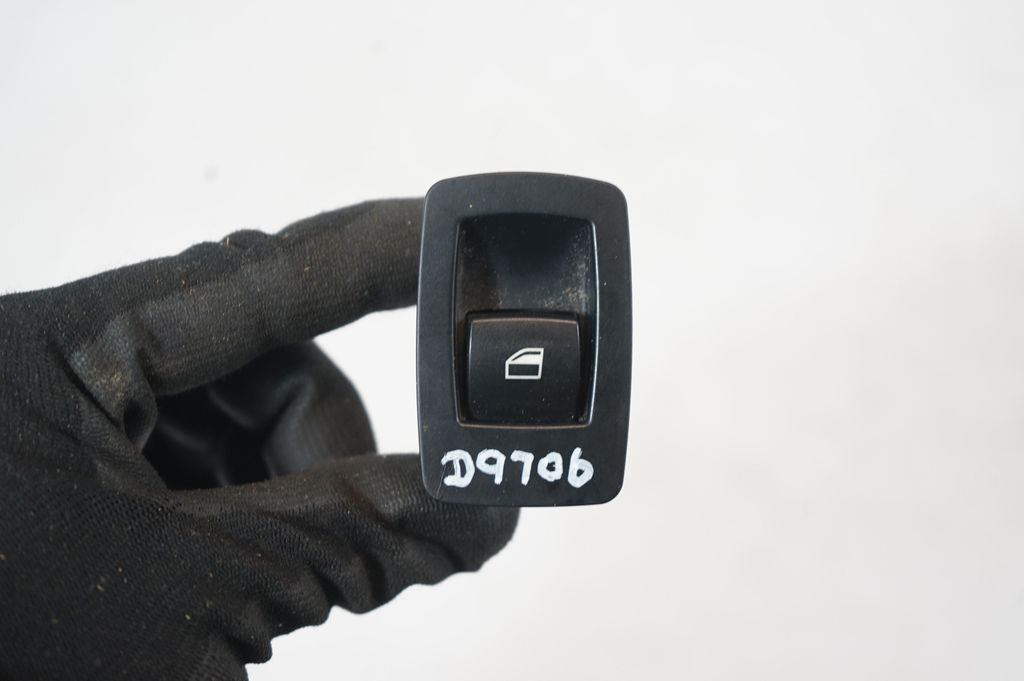 Electric window control switch (7)