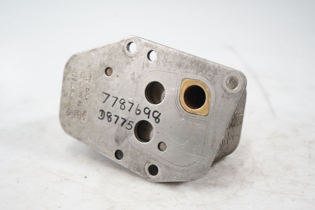 Engine oil radiator (6)