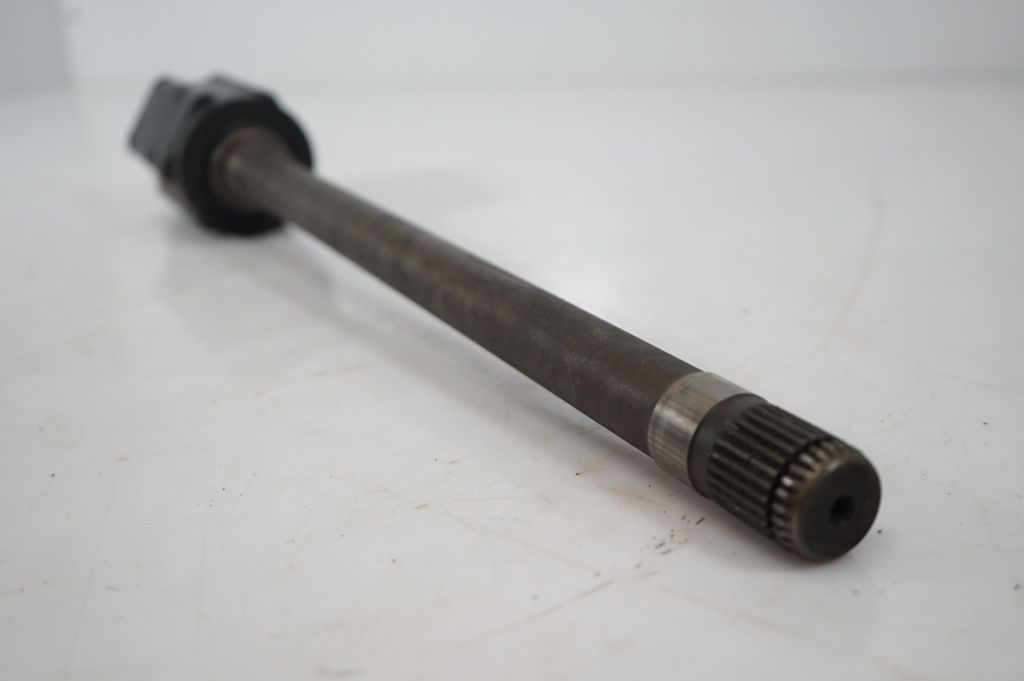 Front driveshaft (3)