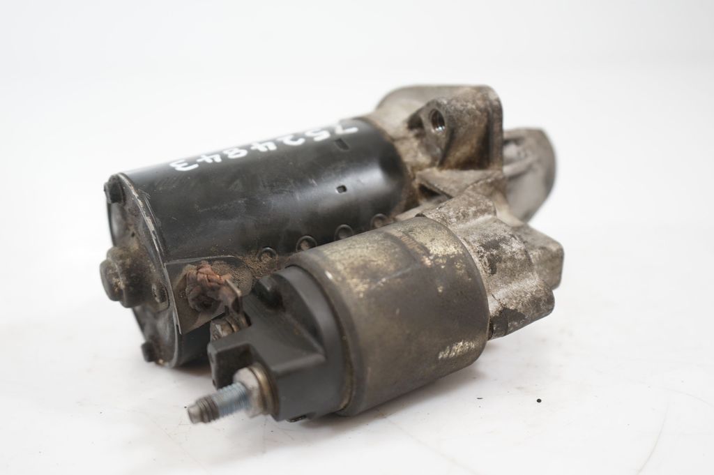 Starter motor (8)