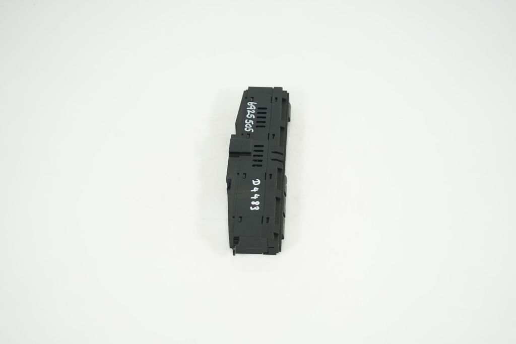 Seat heating switch (2)