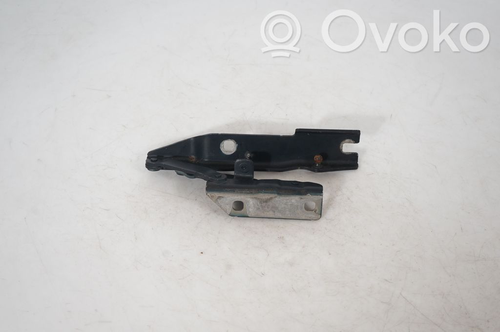Engine bonnet/hood hinges (5)