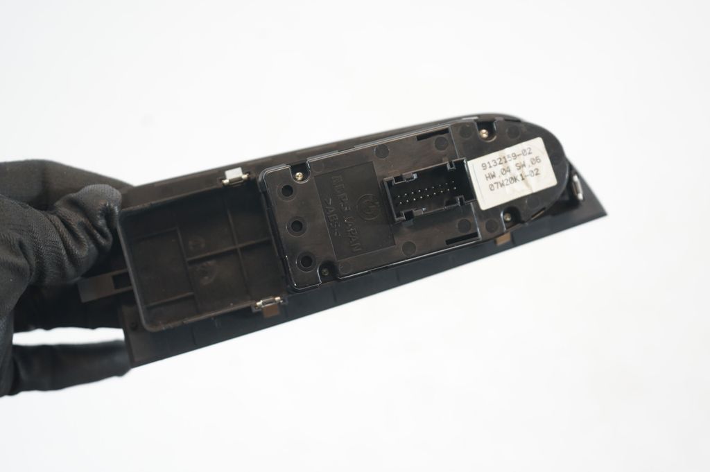 Electric window control switch (6)