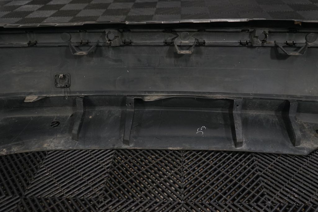 Rear bumper (13)