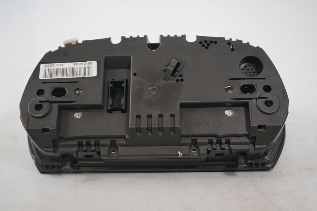 Speedometer (instrument cluster) (7)