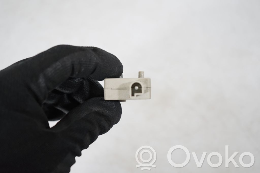 Aerial antenna amplifier (7)