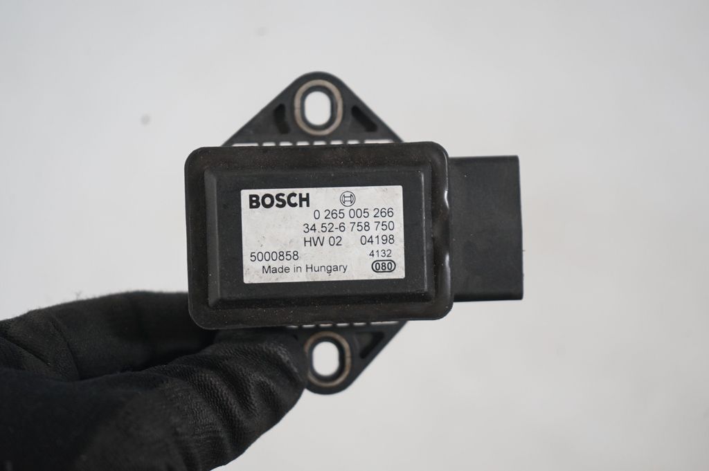 ESP acceleration yaw rate sensor (6)