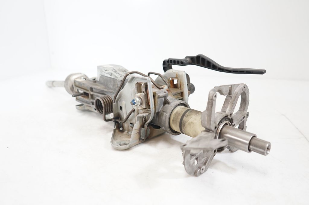 Steering wheel axle (6)