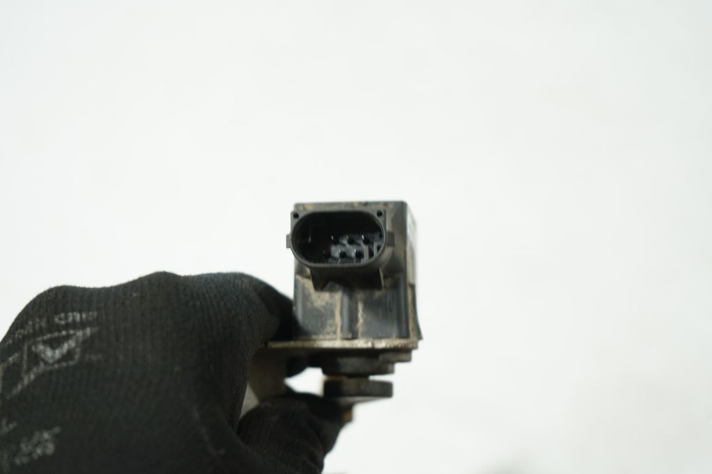 Headlight/headlamp level sensor (6)