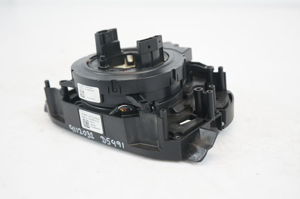 Wiper turn signal indicator stalk/switch (7)