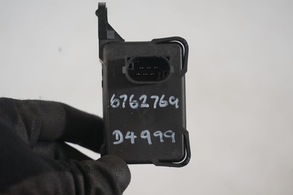 ESP acceleration yaw rate sensor (7)