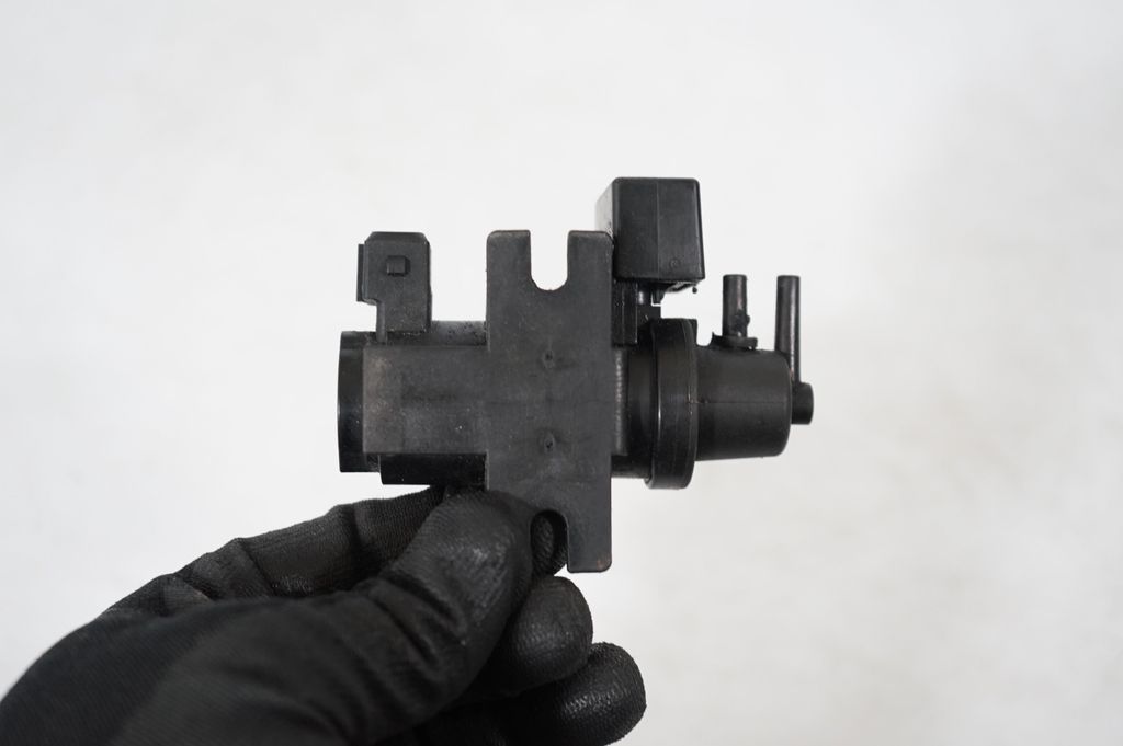 Turbo solenoid valve (7)