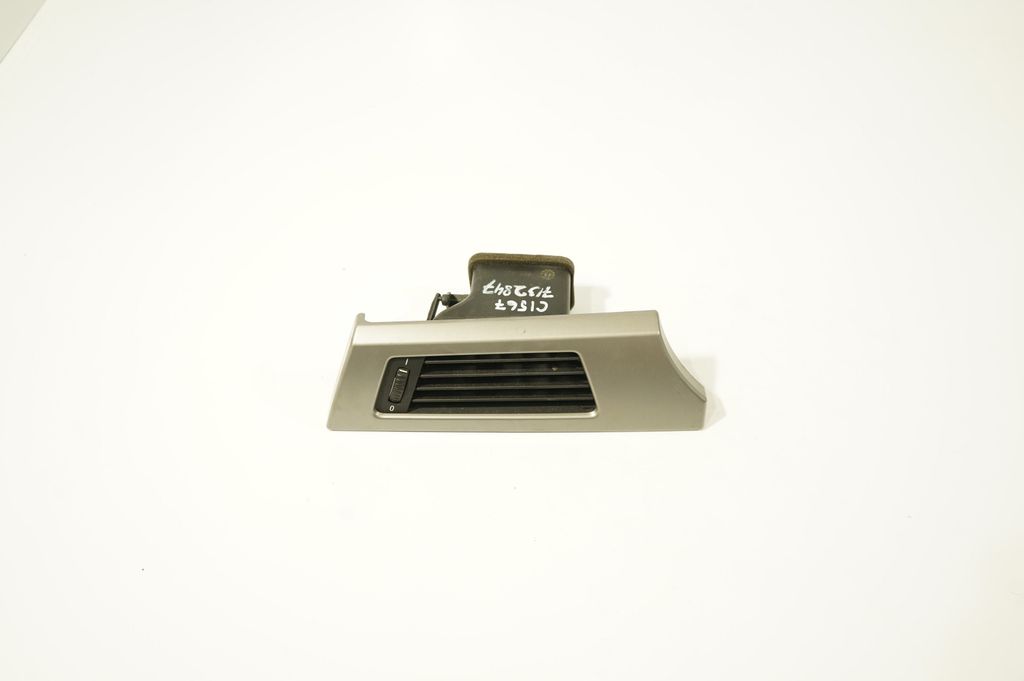Dashboard glove box trim