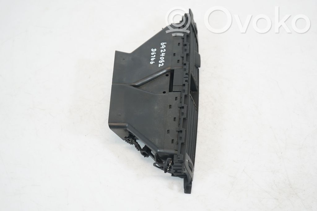 Dash center air vent grill (4)