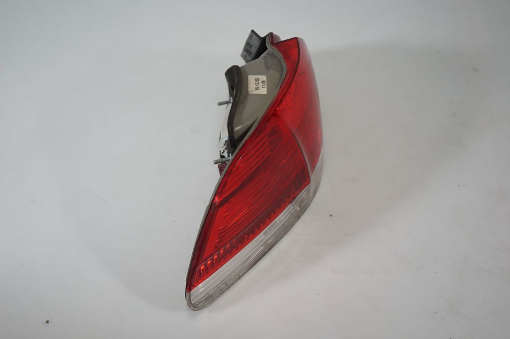 Rear/tail lights (4)