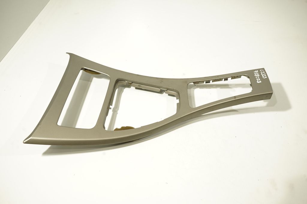 Gear shifter surround trim plastic (2)