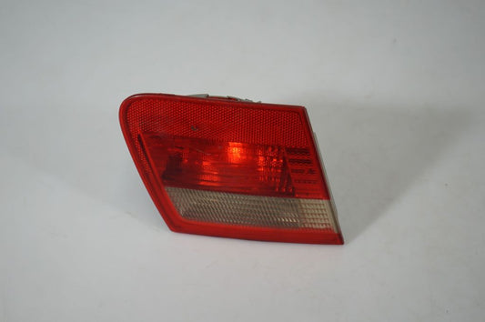 Tailgate rear/tail lights