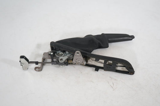 Handbrake/parking brake lever assembly