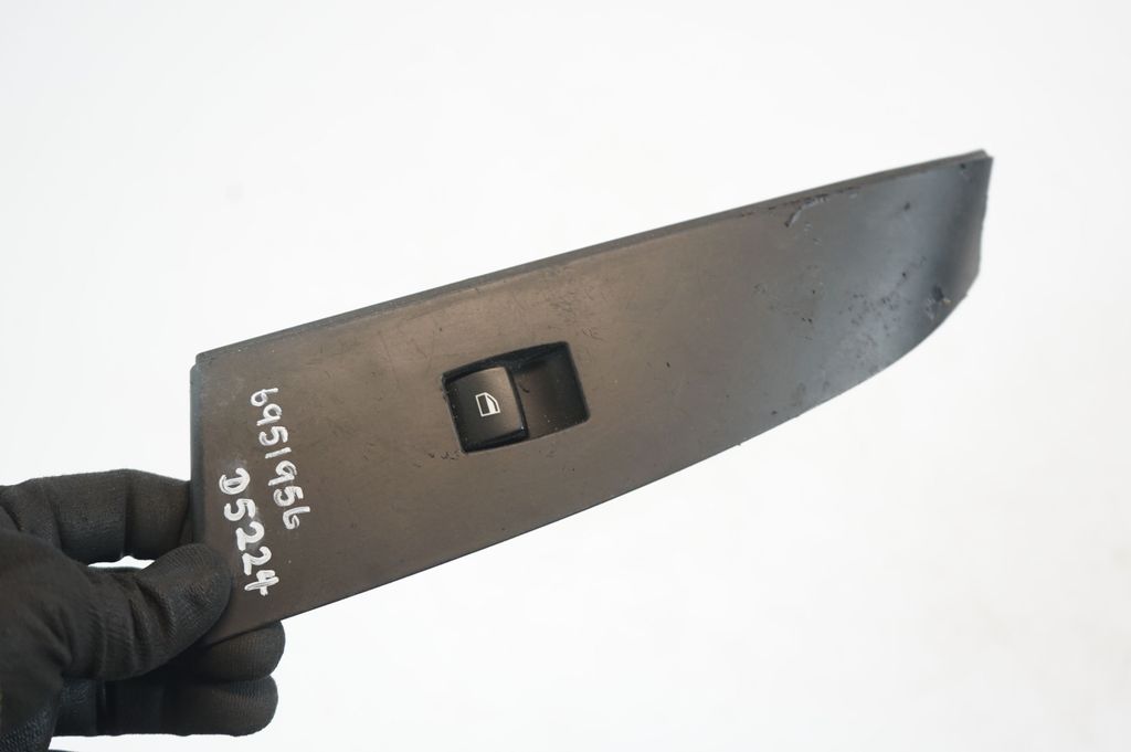 Electric window control switch (6)