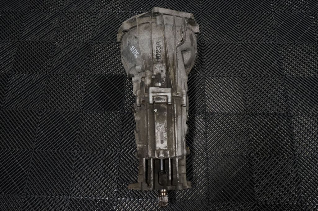 Manual 6 speed gearbox (11)