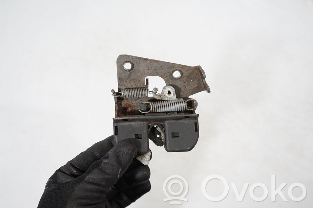 Seat back rest lock catch (6)