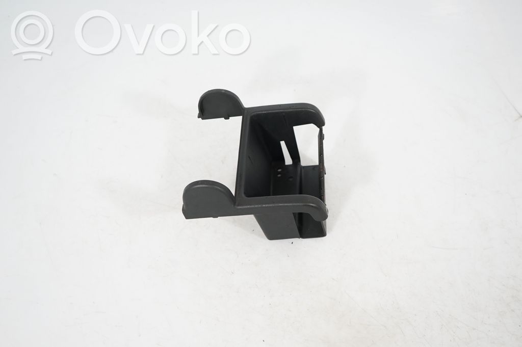 Other center console (tunnel) element (4)