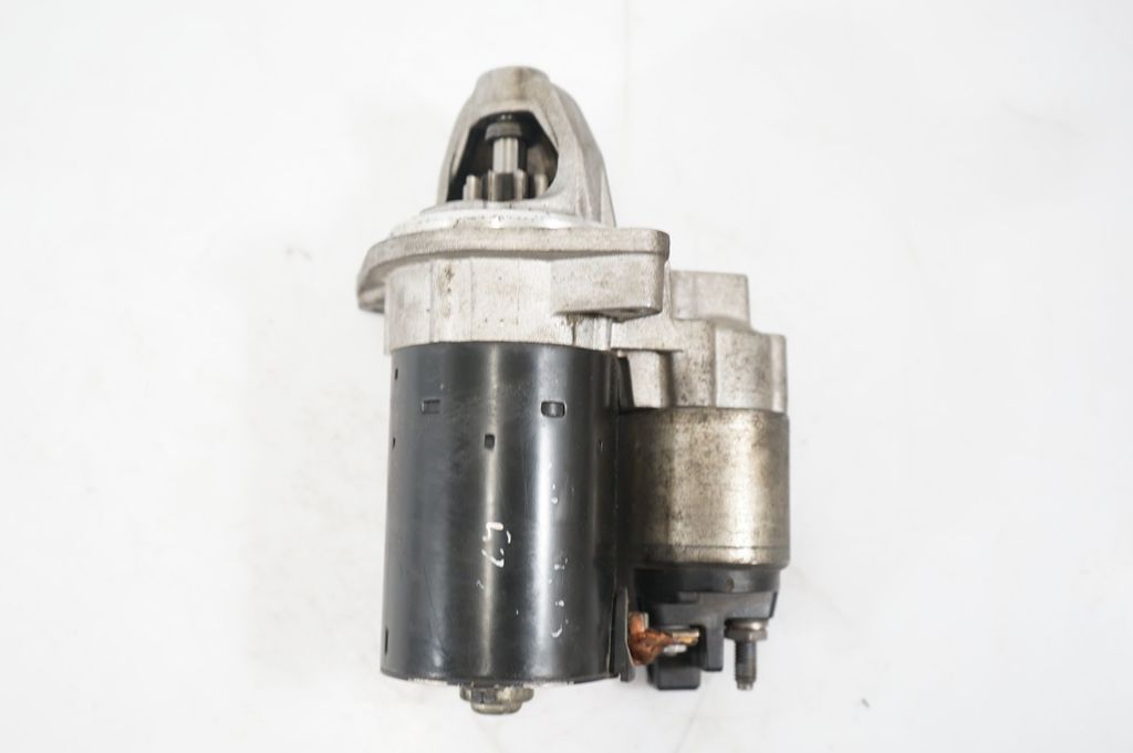 Starter motor (8)