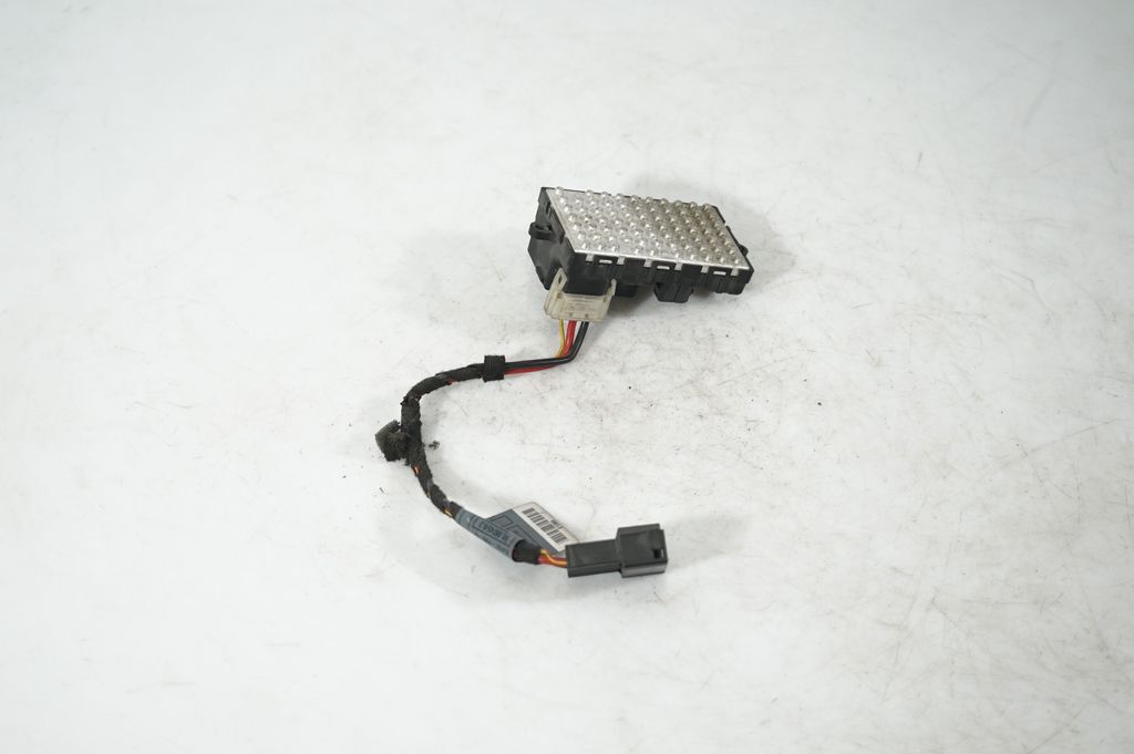 Heater blower motor/fan resistor (5)