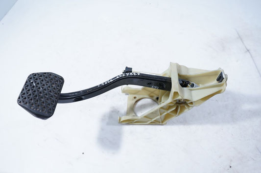 Clutch pedal