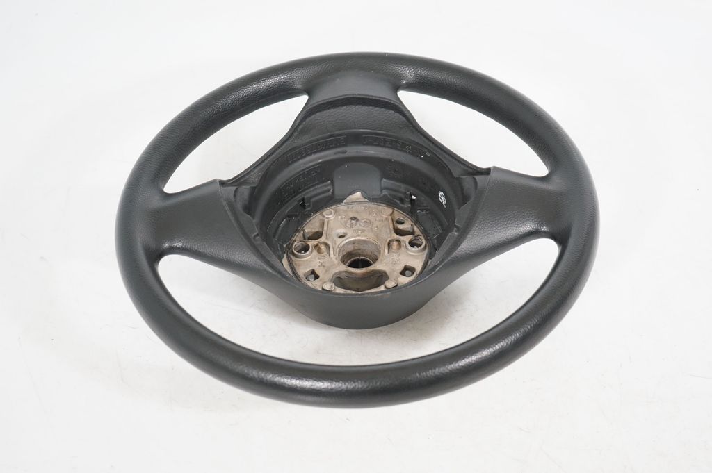 Steering wheel (3)