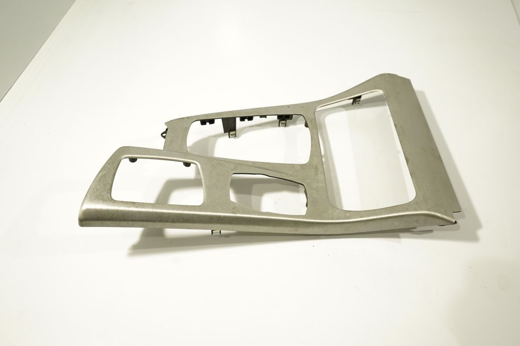 Rear door wiring loom (4)