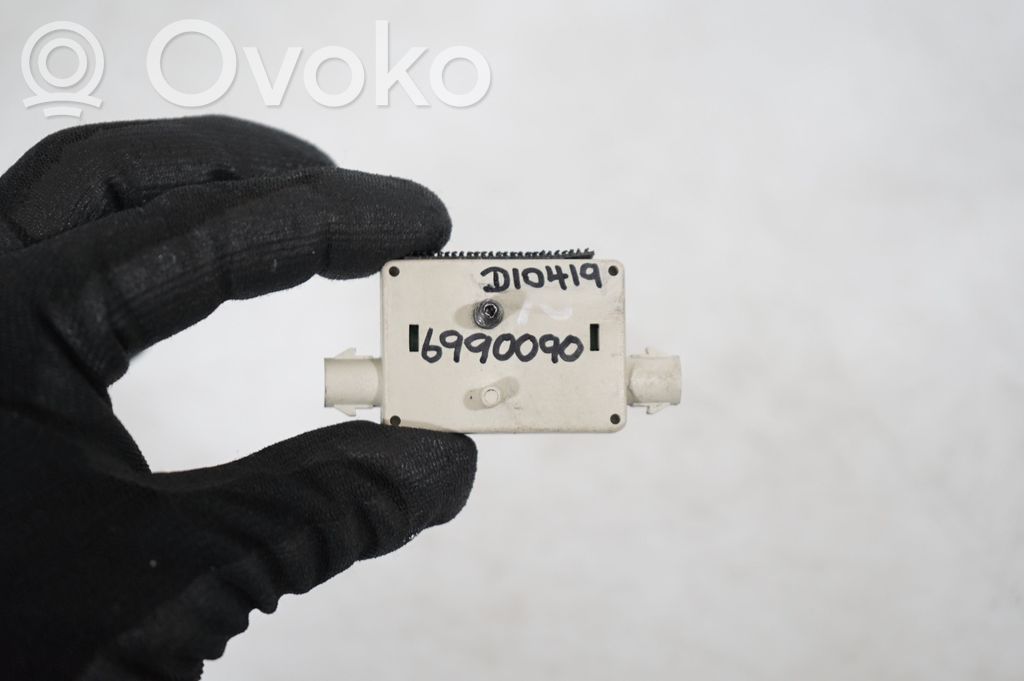 Aerial antenna amplifier (9)