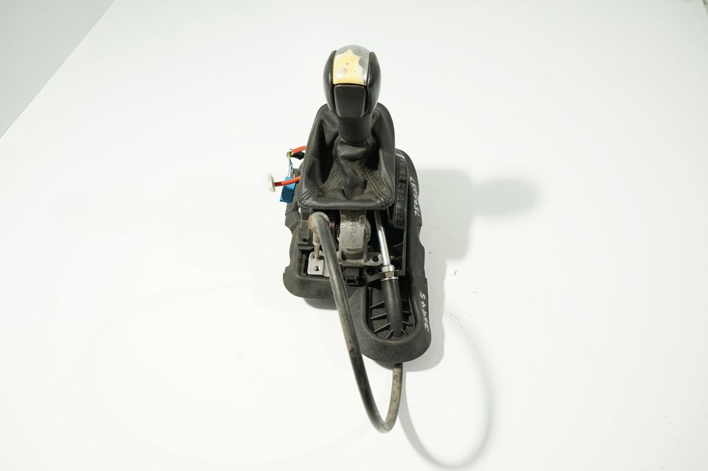 Gear shifter/selector (6)