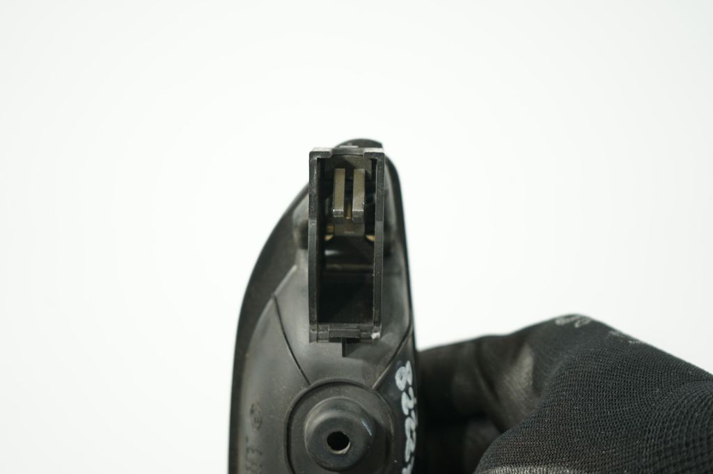 Front door interior handle (5)