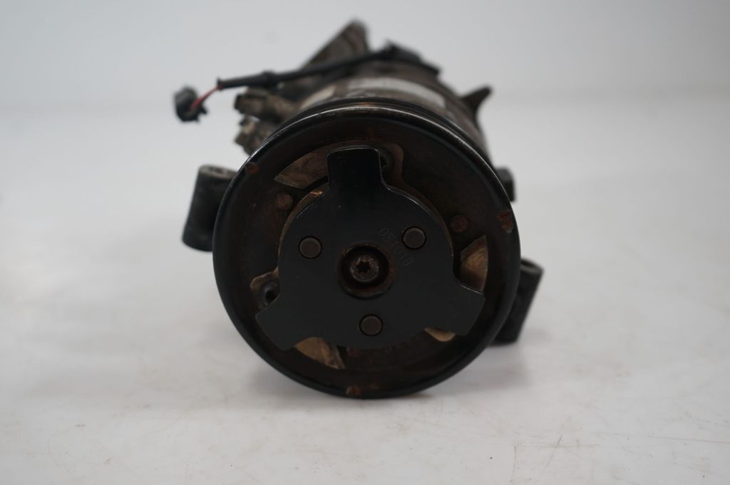 Air conditioning (A/C) compressor (pump) (6)