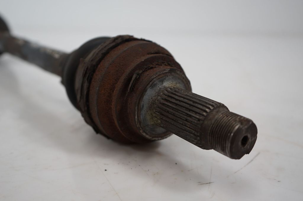 Rear driveshaft (4)