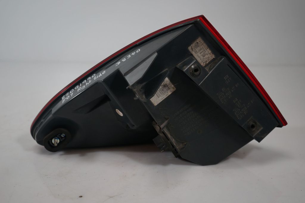 Rear/tail lights (7)