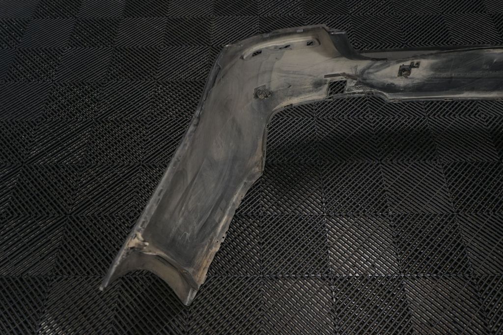 Gearbox mounting bracket (11)